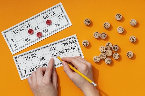 ¿Cuál es el significado de los números del bingo en España?